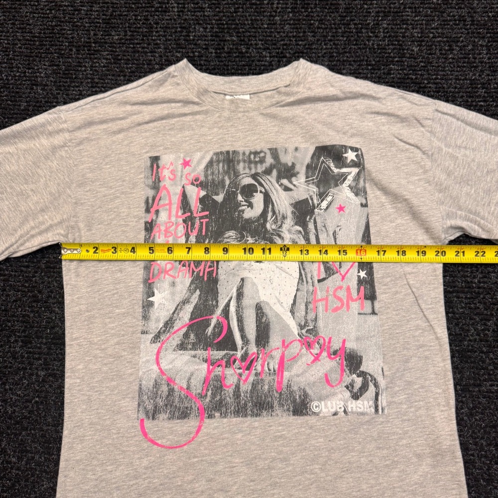 Disney High School Musical Sharpay Evans Graphic T-Shirt Gray Pink XS HSM Drama - Picture 2 of 11